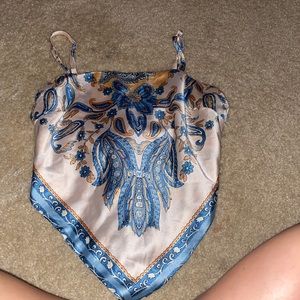 bandanna top